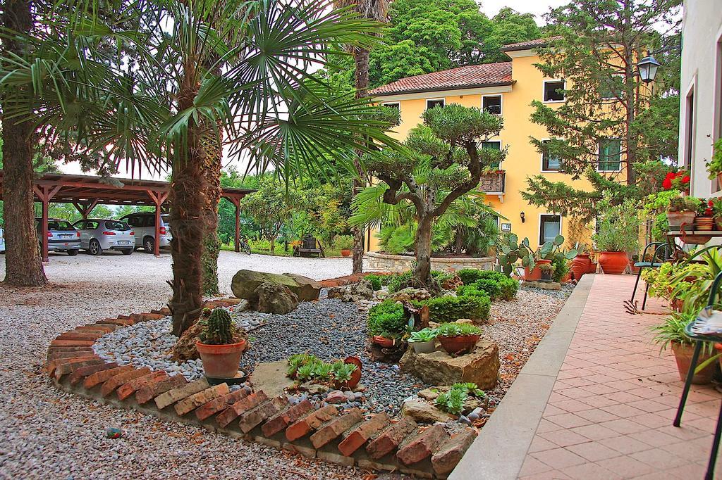 فيلا Rovolonفي Agriturismo Al Colle Del Ciliegio المظهر الخارجي الصورة